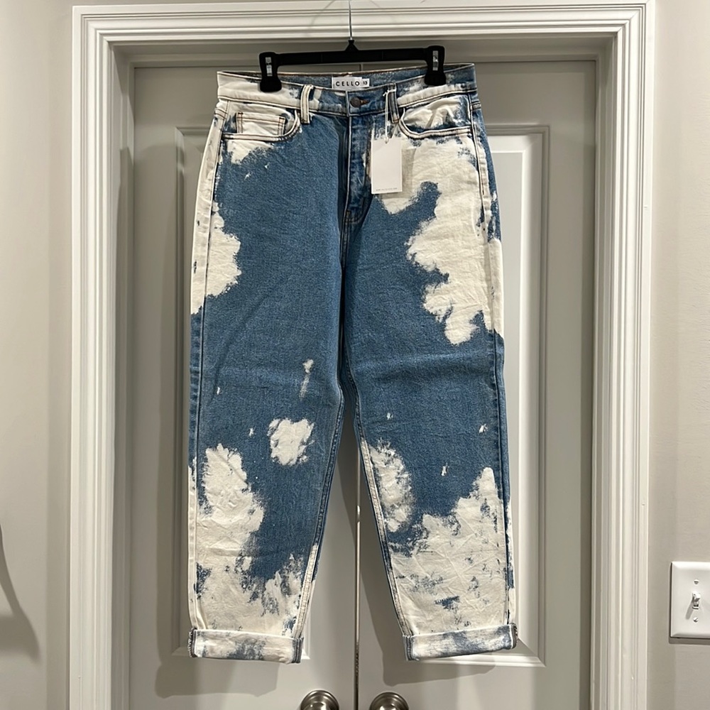 NWT Cello Mom Skinny Jeans